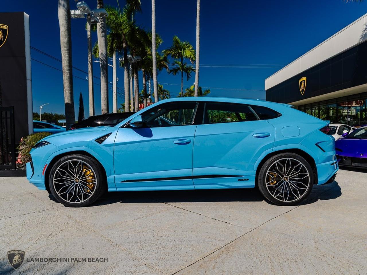 2026 Lamborghini Urus SE West Palm Beach FL