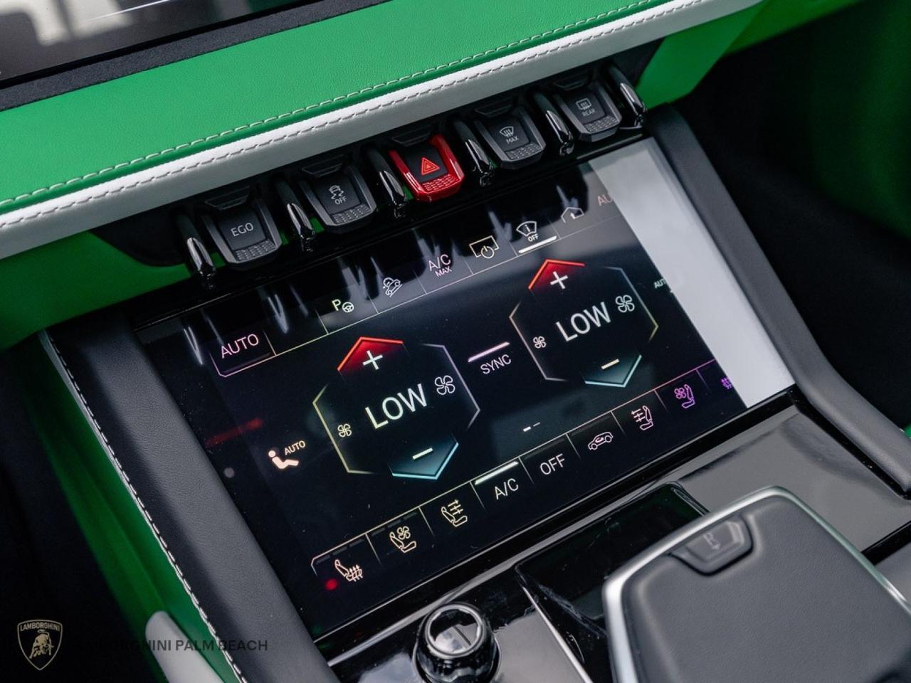 2026 Lamborghini Urus SE West Palm Beach FL