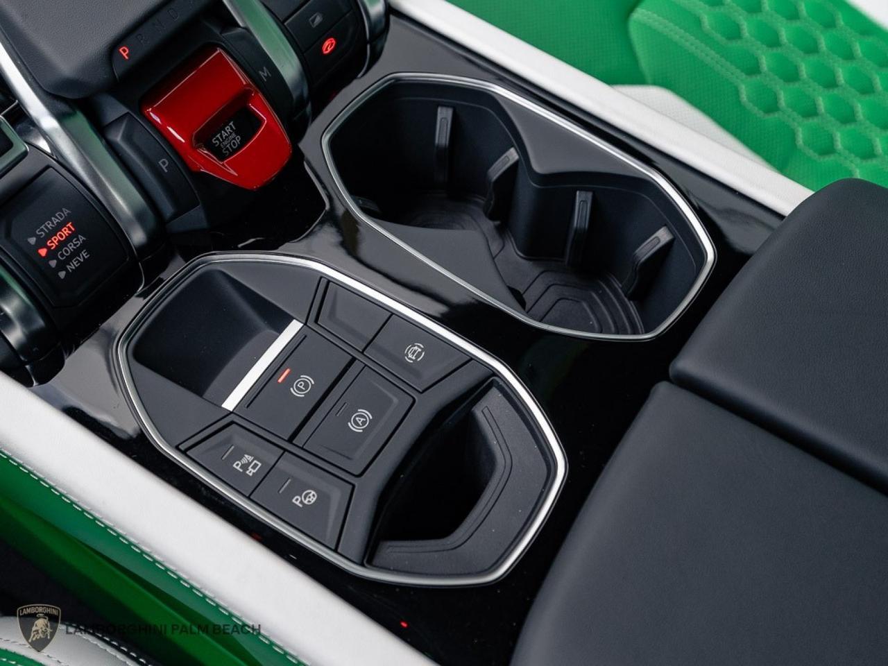 2026 Lamborghini Urus SE West Palm Beach FL