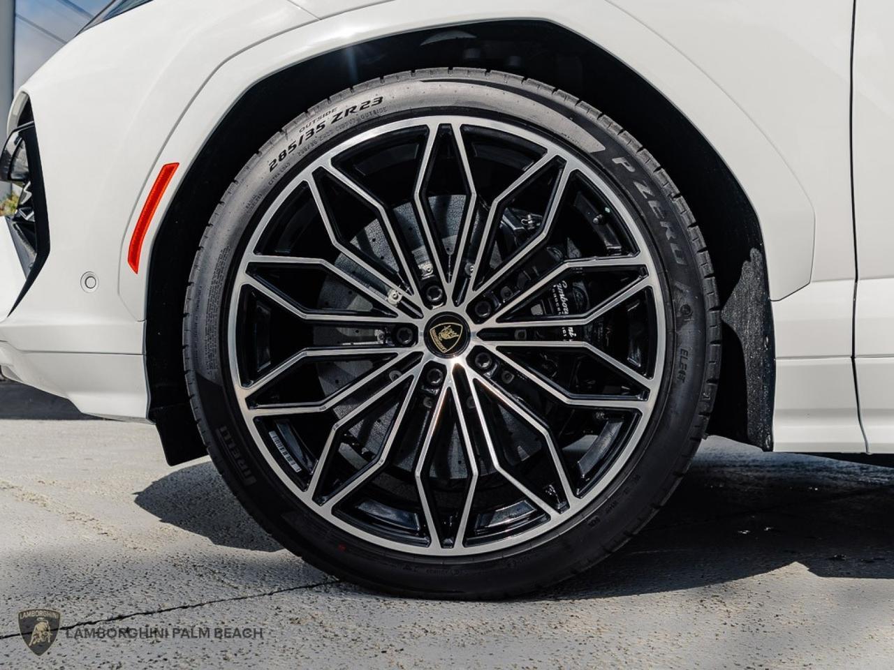 2026 Lamborghini Urus SE West Palm Beach FL