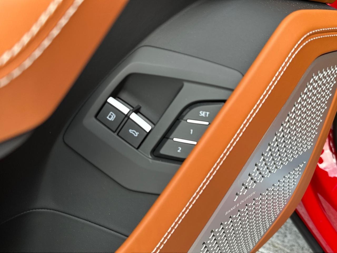 2026 Lamborghini Urus SE West Palm Beach FL