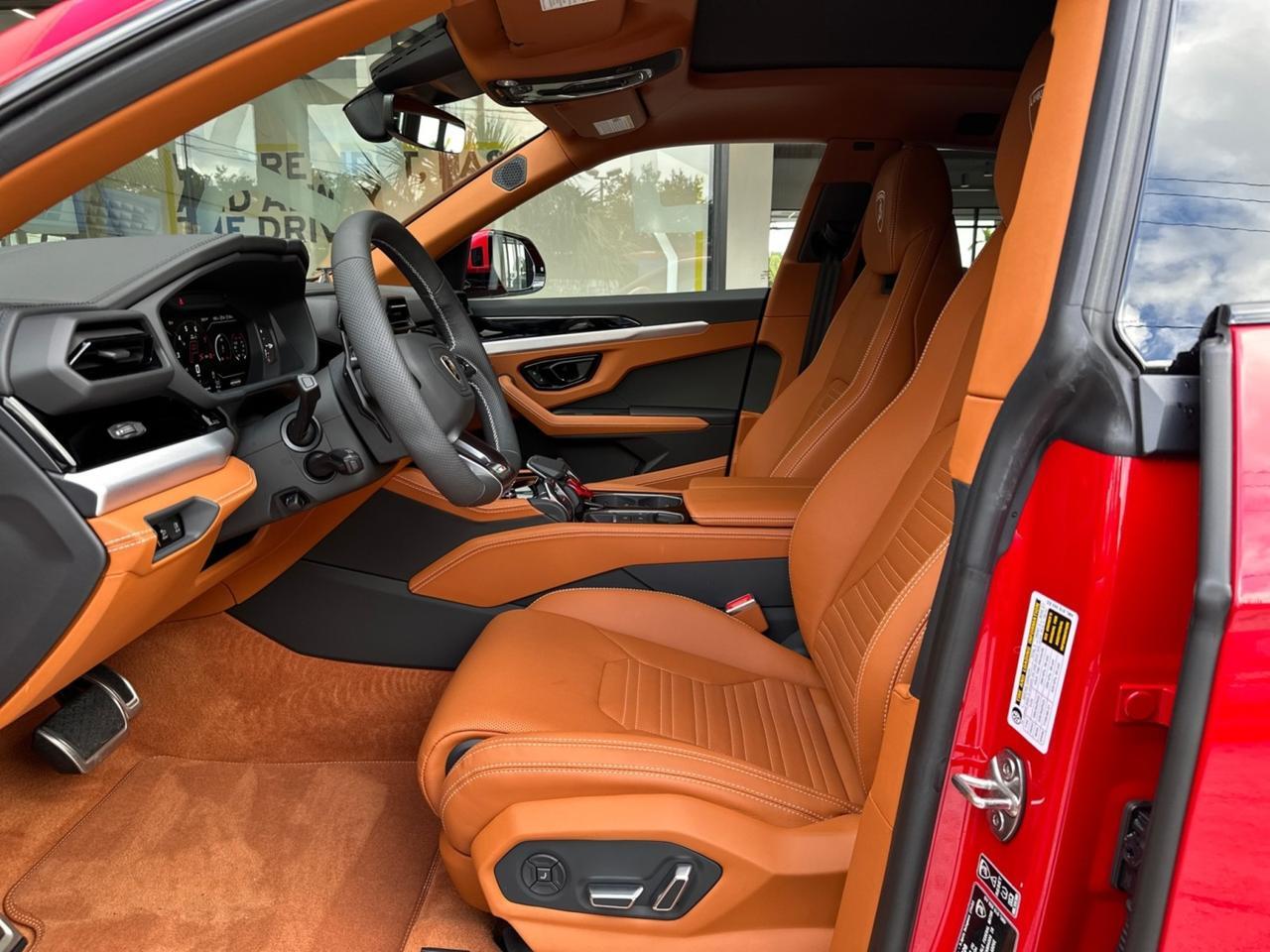 2026 Lamborghini Urus SE West Palm Beach FL