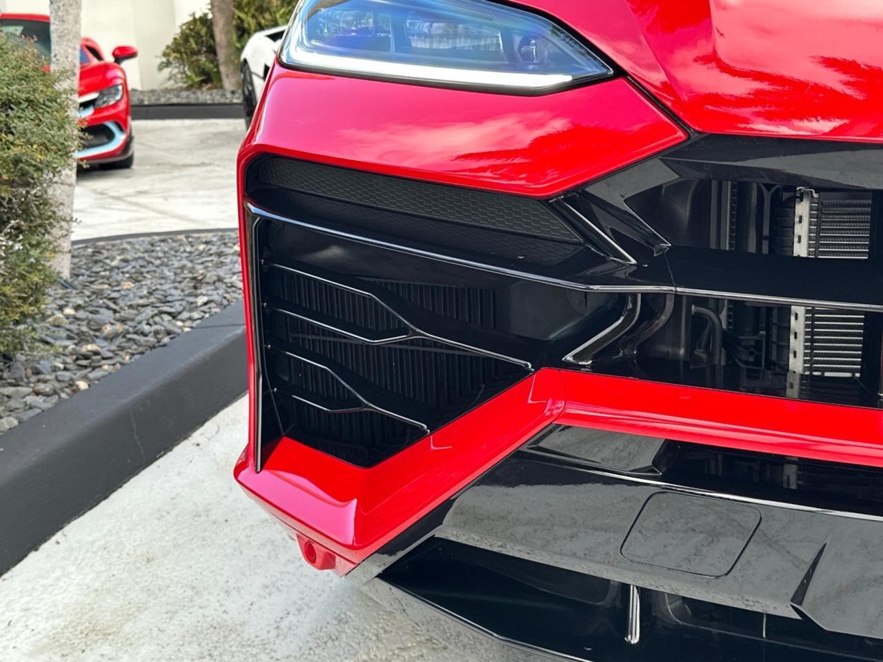 2026 Lamborghini Urus SE West Palm Beach FL