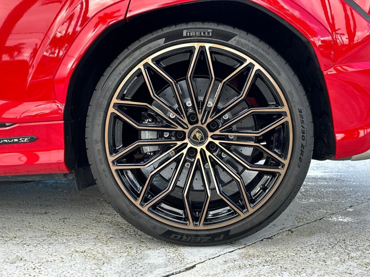 2026 Lamborghini Urus SE West Palm Beach FL