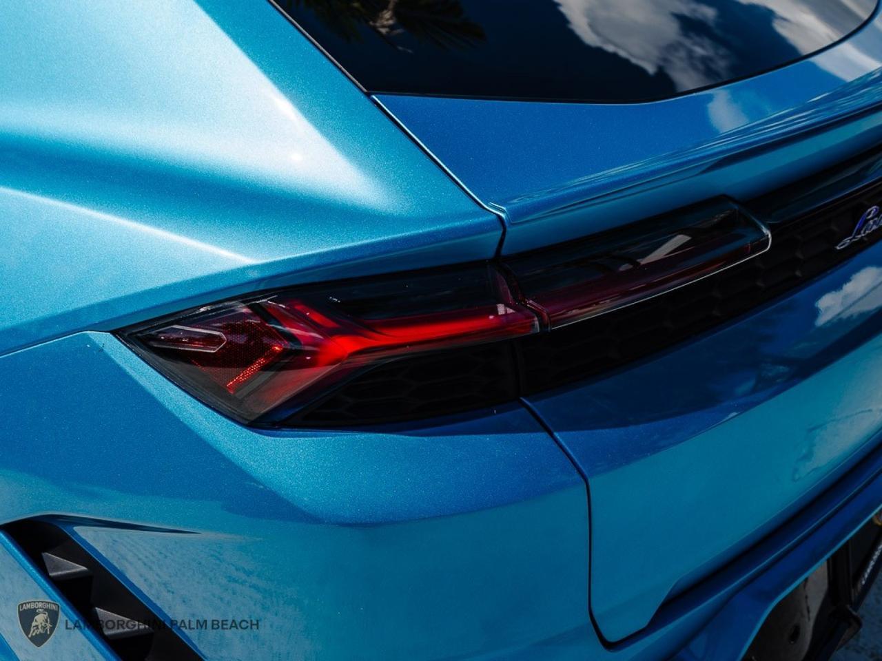 2026 Lamborghini Urus SE West Palm Beach FL