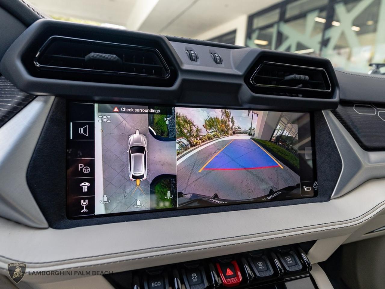 2026 Lamborghini Urus SE West Palm Beach FL