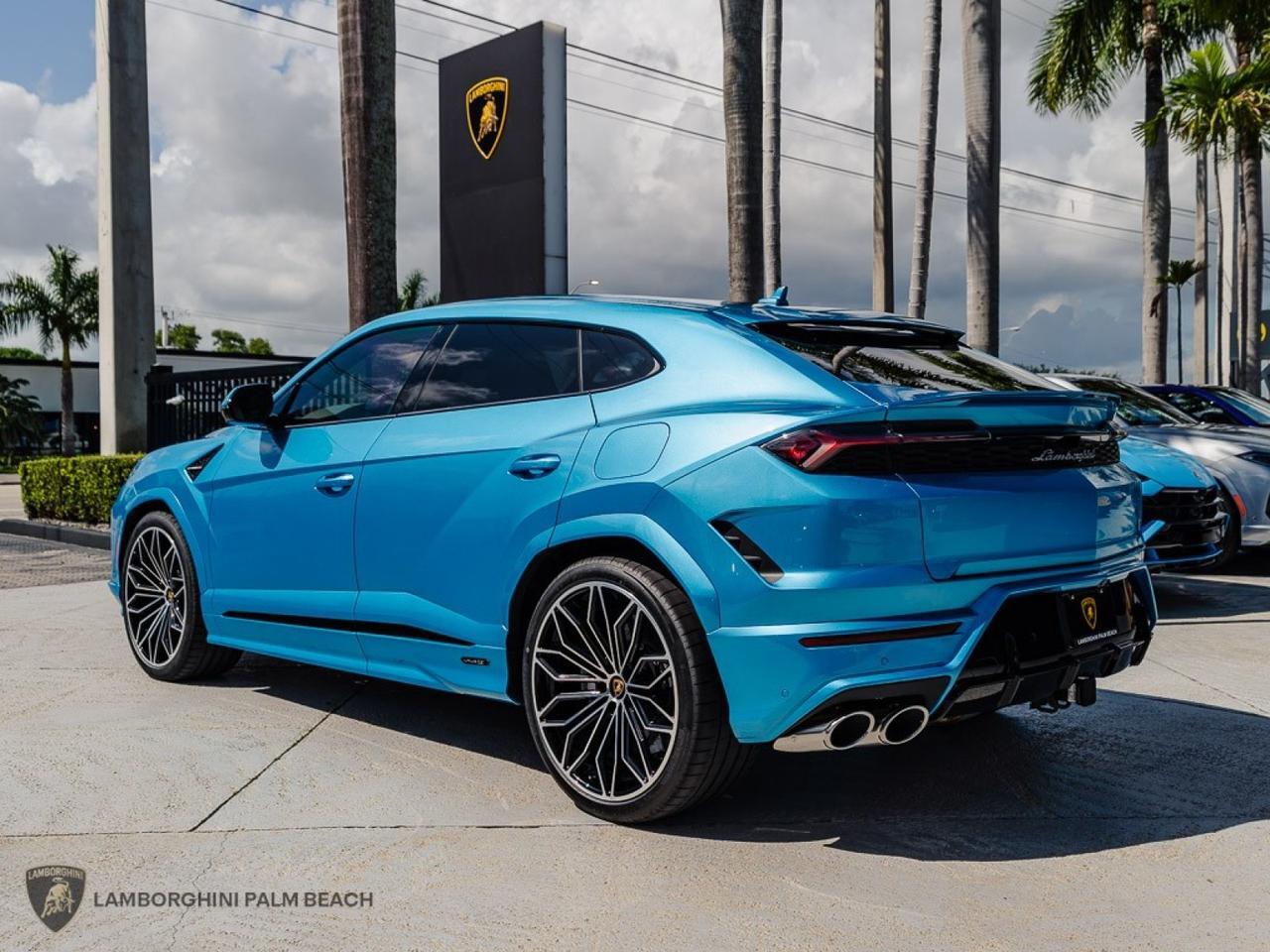 2026 Lamborghini Urus SE West Palm Beach FL
