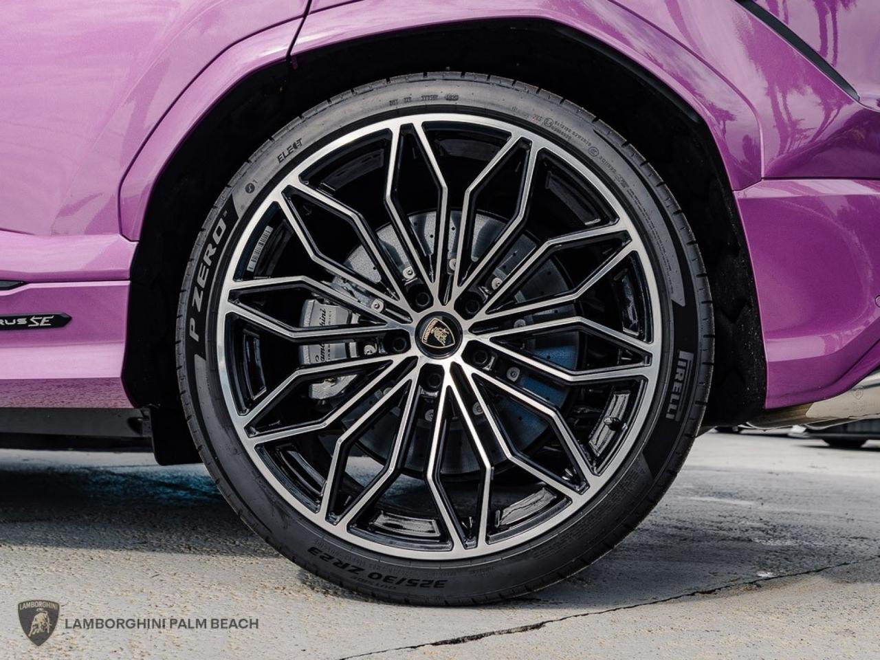 2026 Lamborghini Urus SE West Palm Beach FL