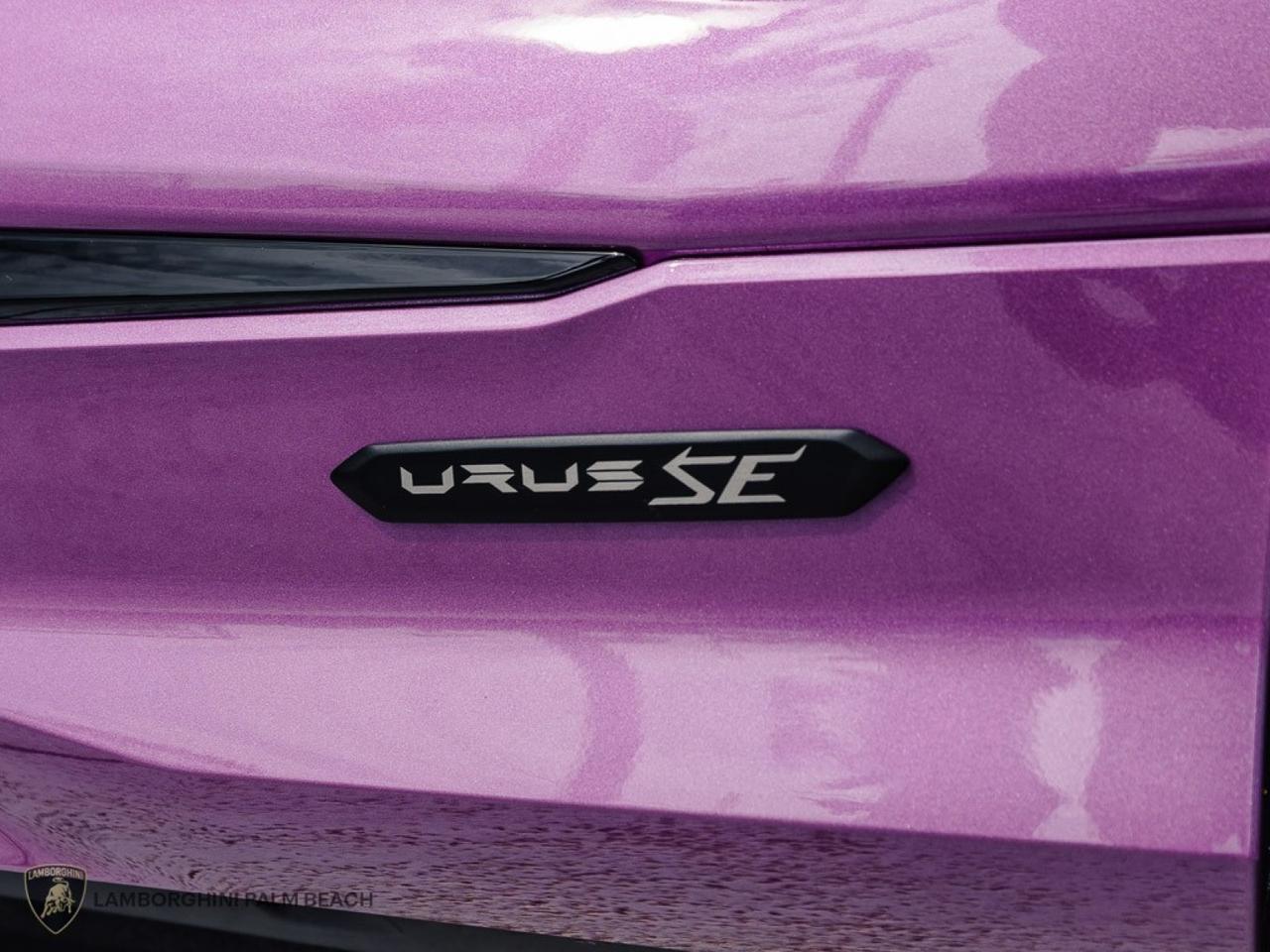 2026 Lamborghini Urus SE West Palm Beach FL