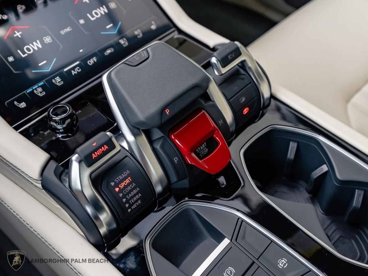 2026 Lamborghini Urus SE West Palm Beach FL
