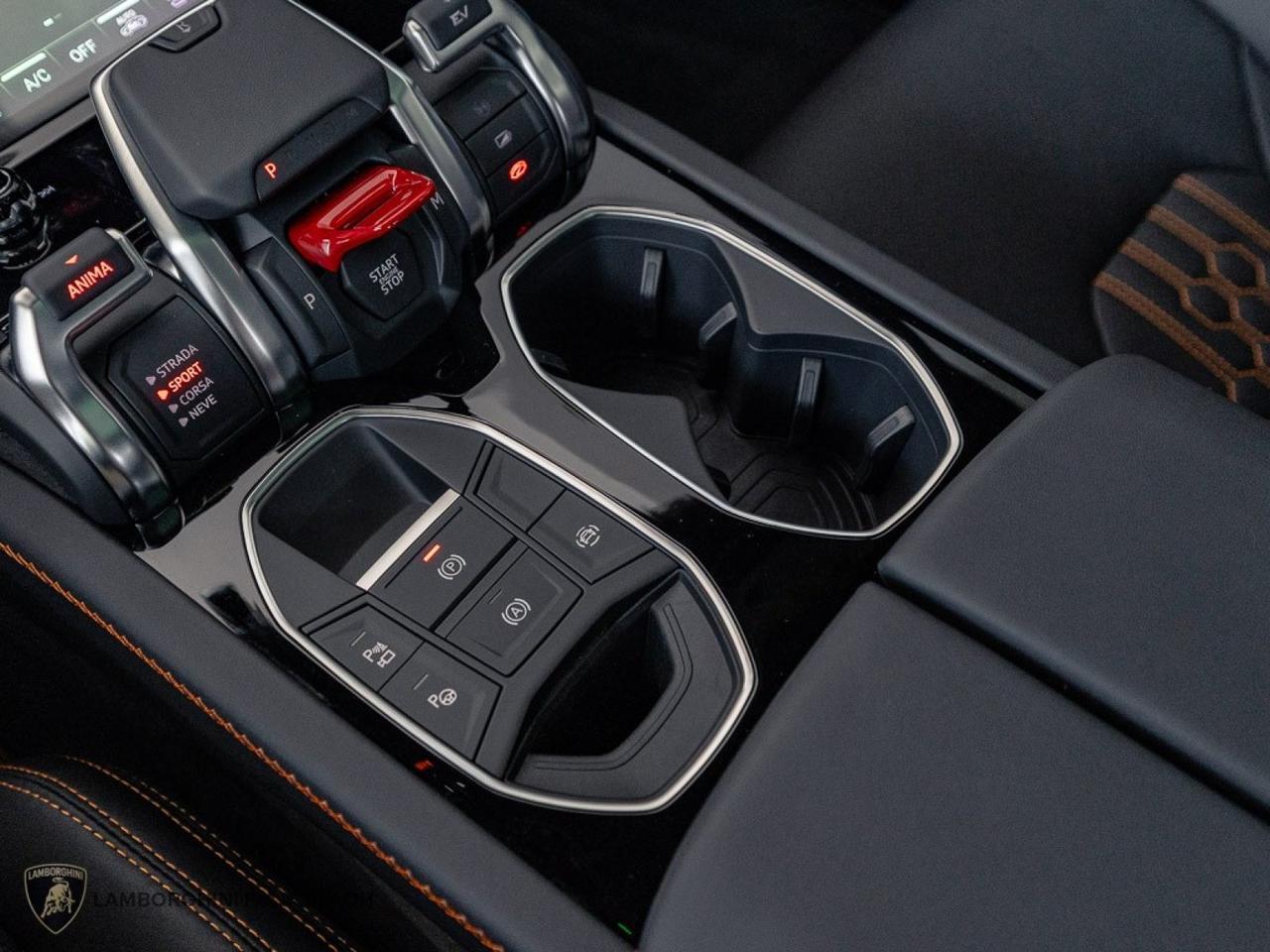 2026 Lamborghini Urus SE West Palm Beach FL