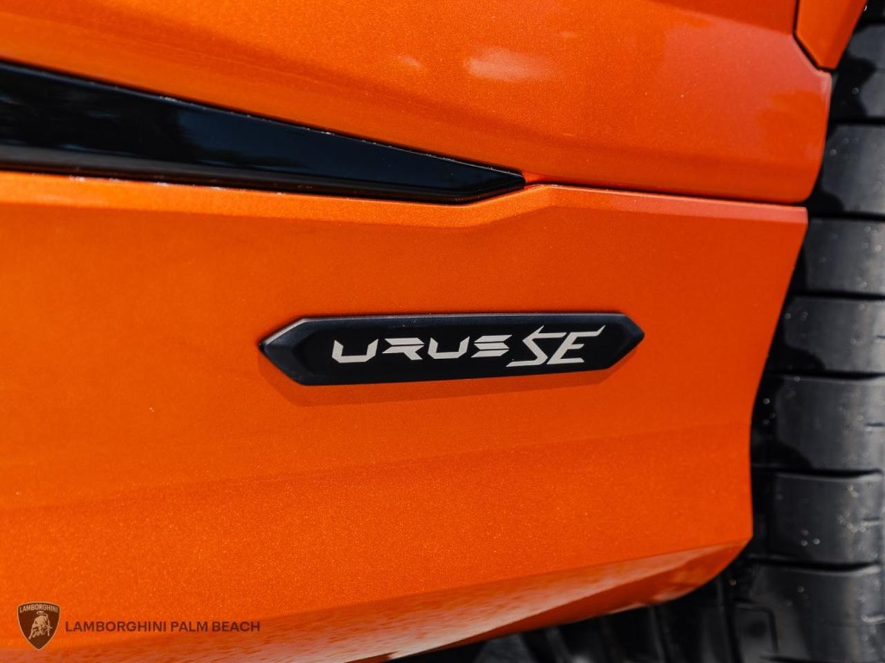 2026 Lamborghini Urus SE West Palm Beach FL