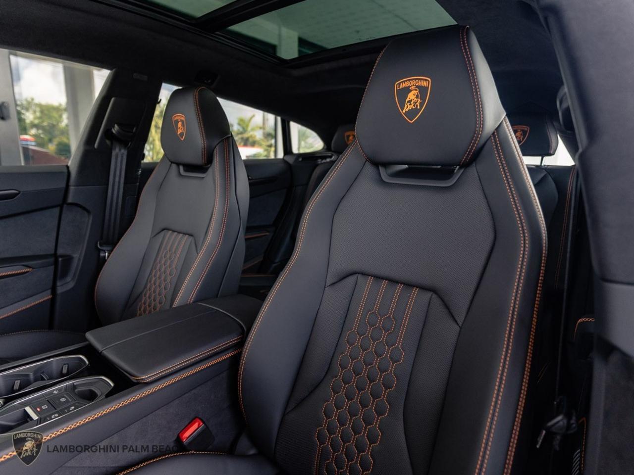 2026 Lamborghini Urus SE West Palm Beach FL
