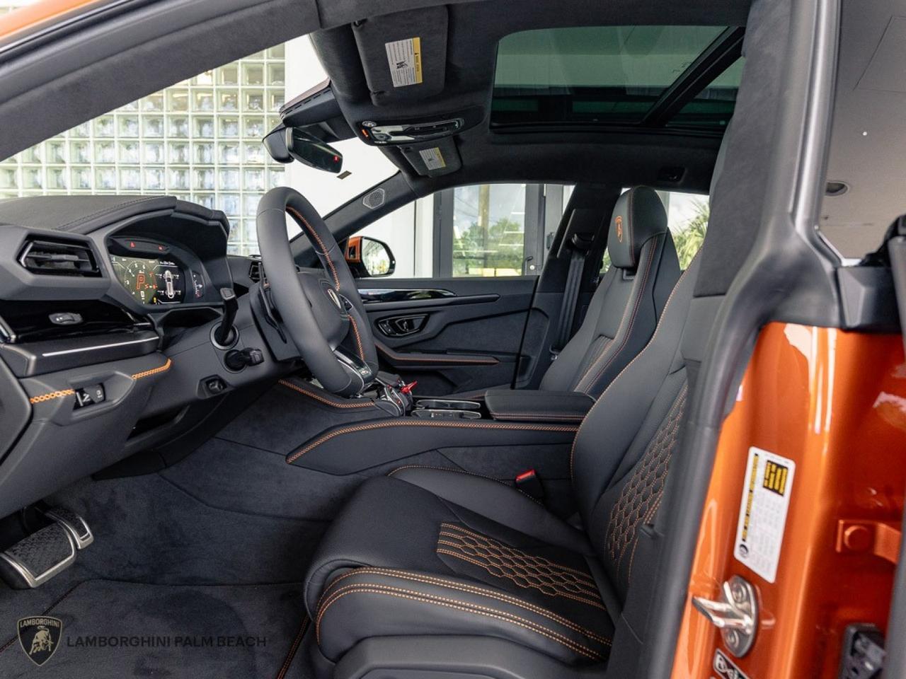 2026 Lamborghini Urus SE West Palm Beach FL