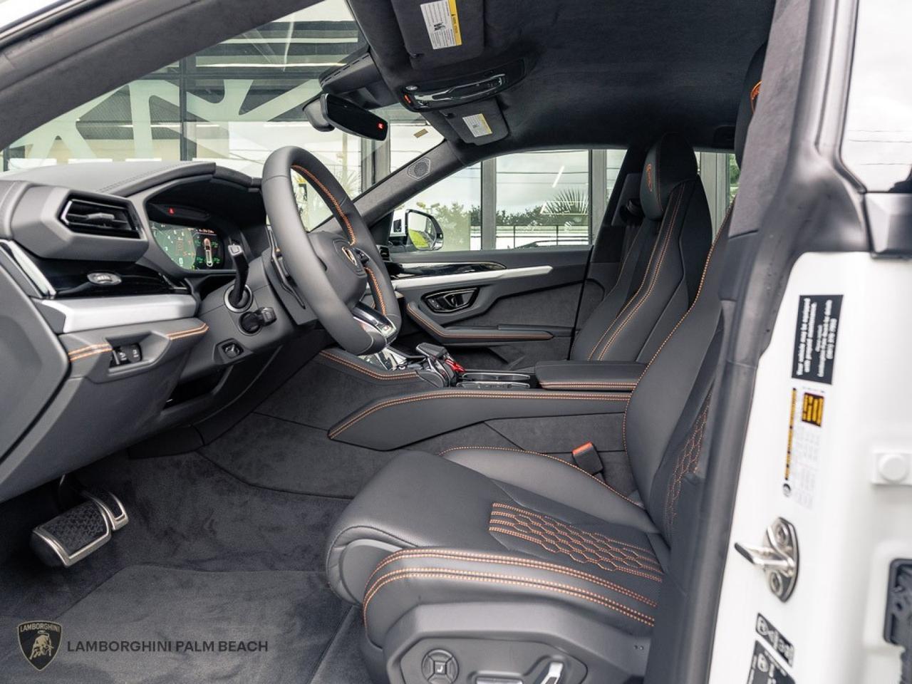 2026 Lamborghini Urus SE West Palm Beach FL