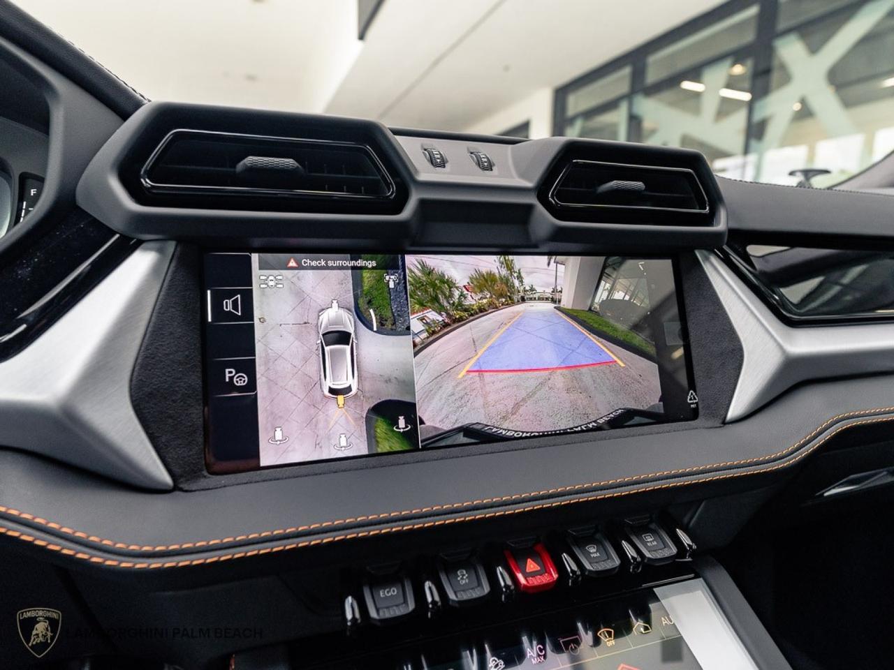 2026 Lamborghini Urus SE West Palm Beach FL