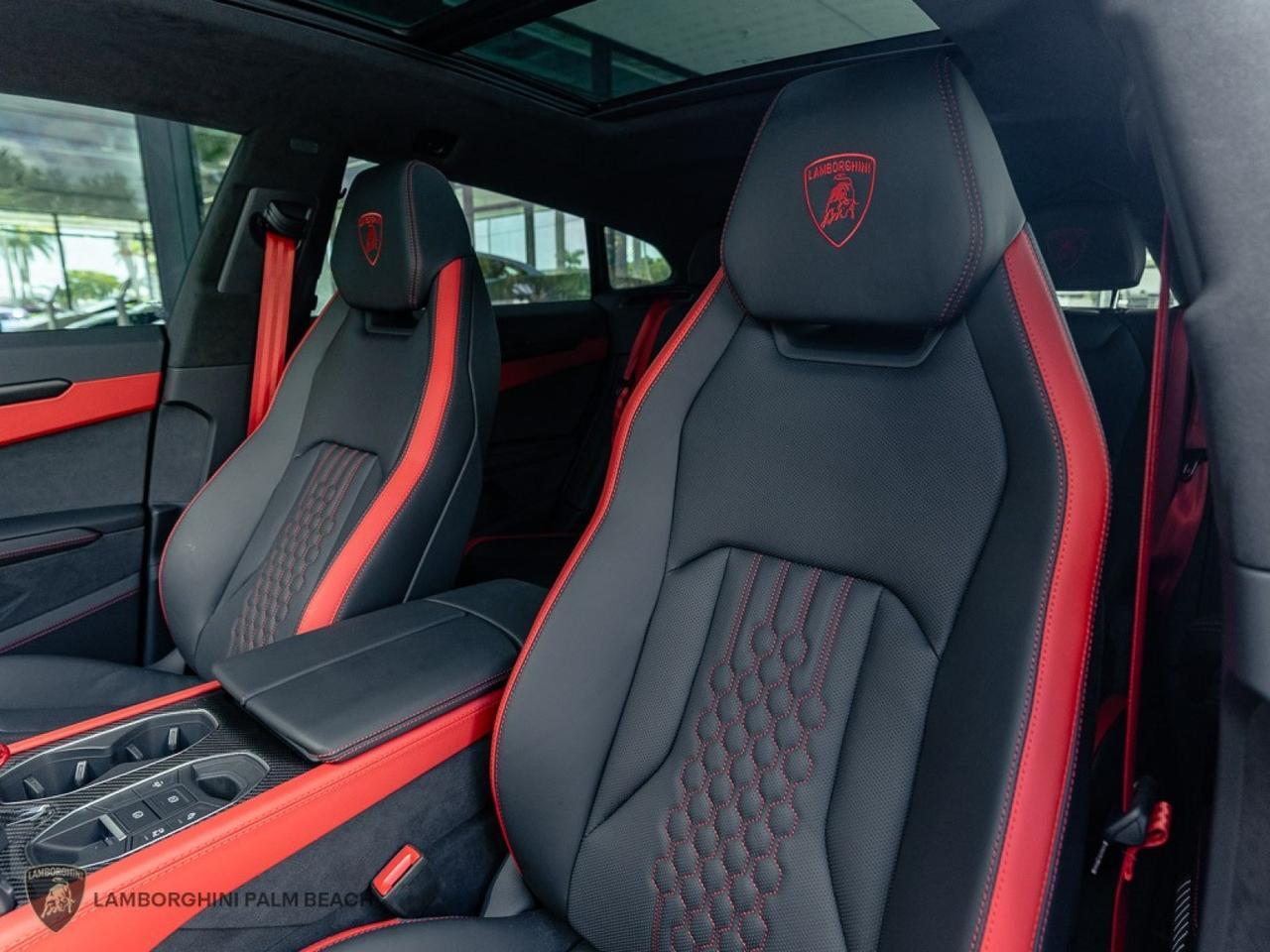 2026 Lamborghini Urus SE West Palm Beach FL