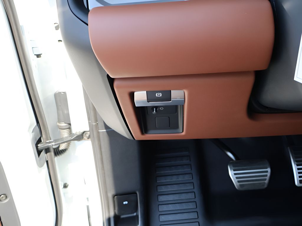 2026 Land Rover Defender 110 San Clemente CA