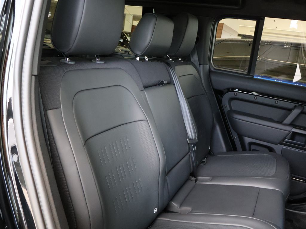 2026 Land Rover Defender 110 OCTA Black San Clemente CA