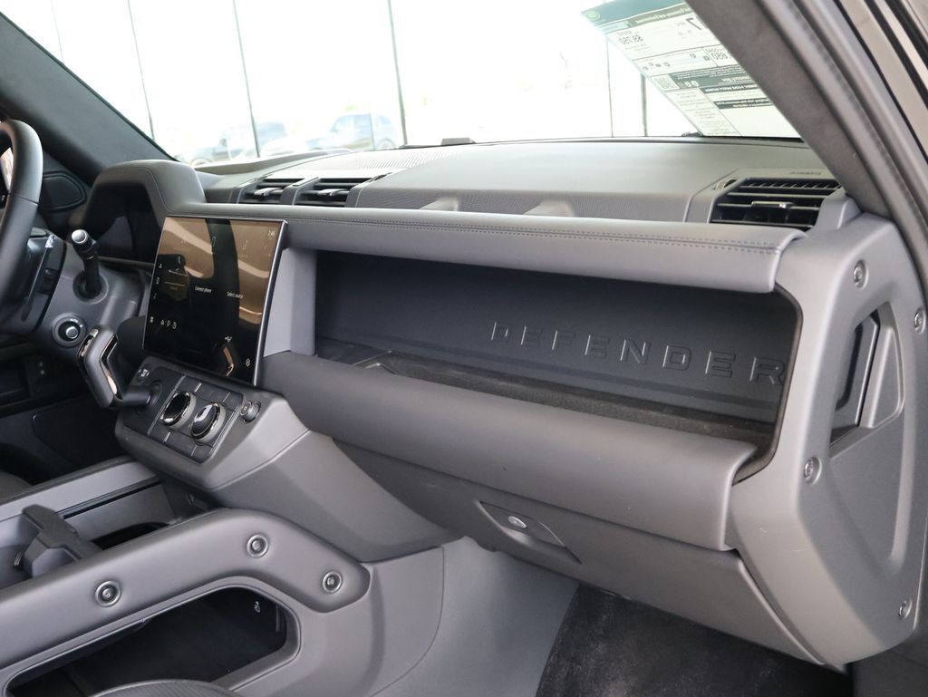 2026 Land Rover Defender 110 OCTA Black San Clemente CA