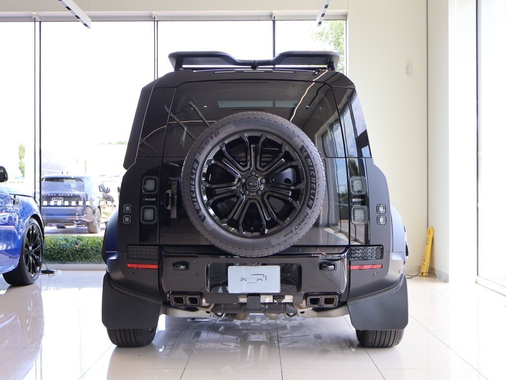 2026 Land Rover Defender 110 OCTA Black San Clemente CA