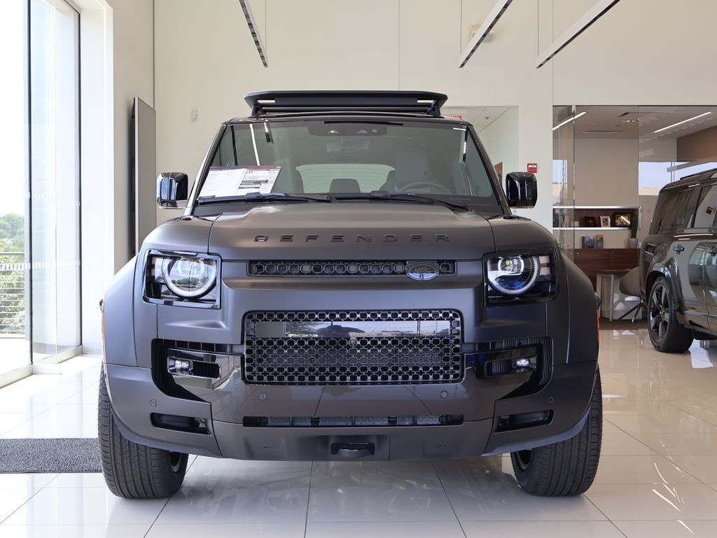 2026 Land Rover Defender 110 OCTA Black San Clemente CA