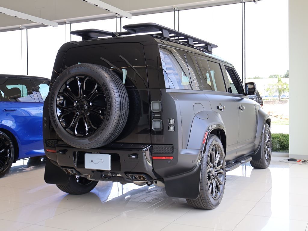 2026 Land Rover Defender 110 OCTA Black San Clemente CA