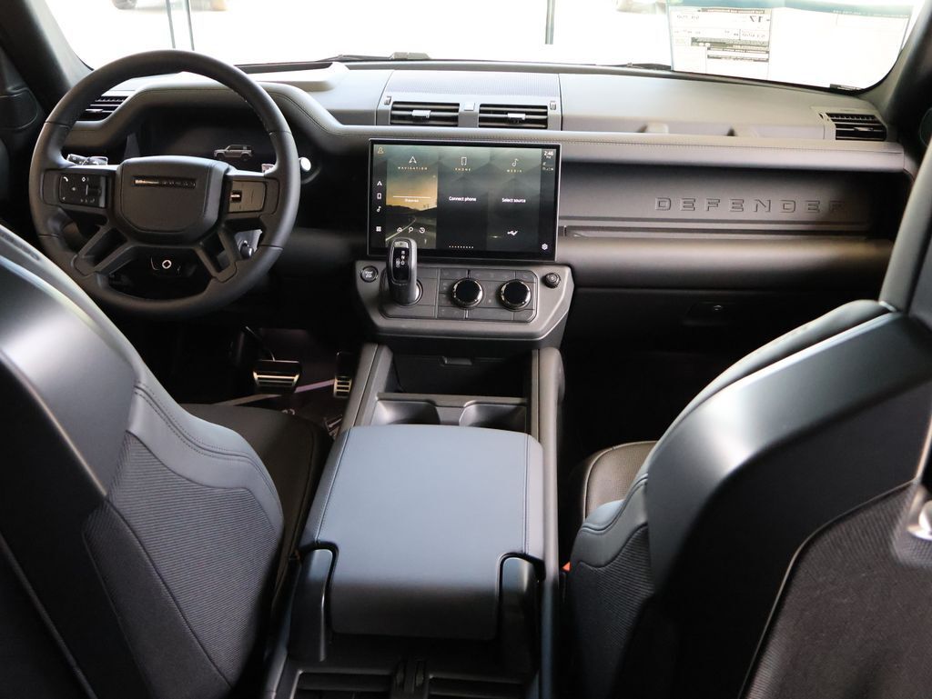 2026 Land Rover Defender 110 OCTA Black San Clemente CA