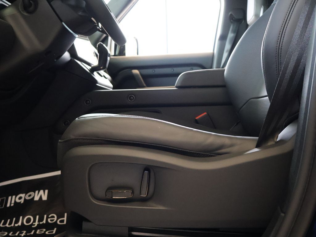 2026 Land Rover Defender 110 OCTA Black San Clemente CA