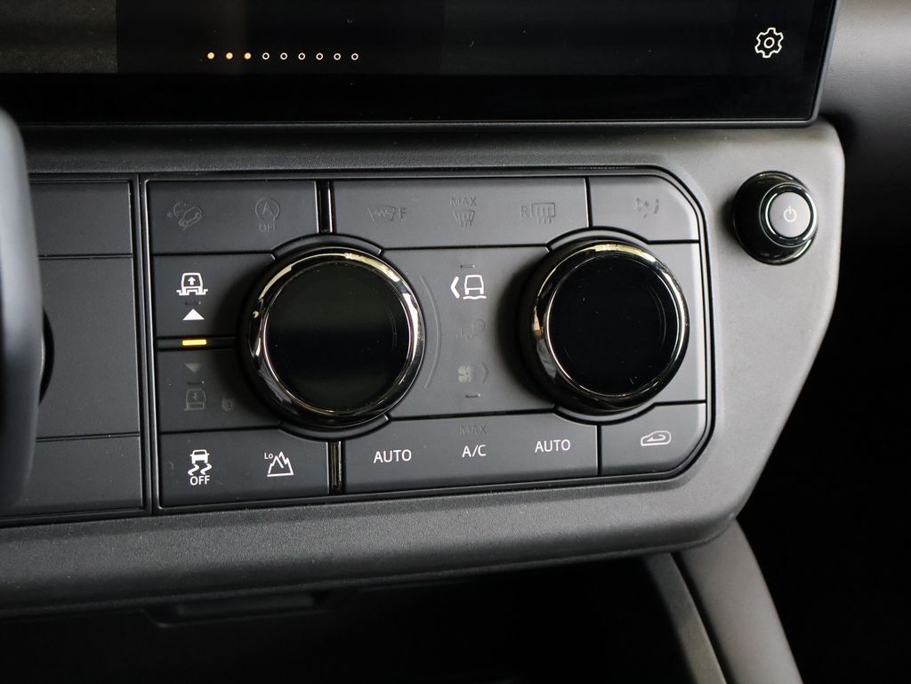 2026 Land Rover Defender 110 OCTA Black San Clemente CA