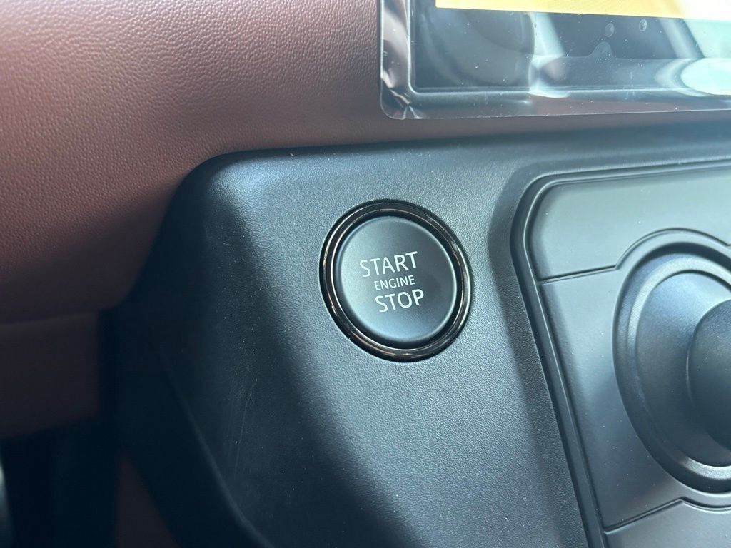 2026 Land Rover Defender 110 OCTA Tucson AZ