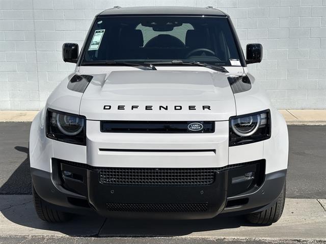 2026 Land Rover Defender 110 P300 S