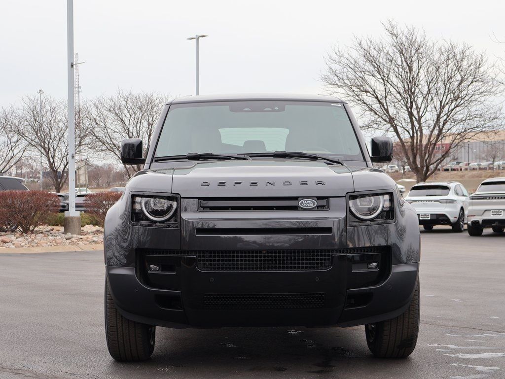 2026 Land Rover Defender 110 S