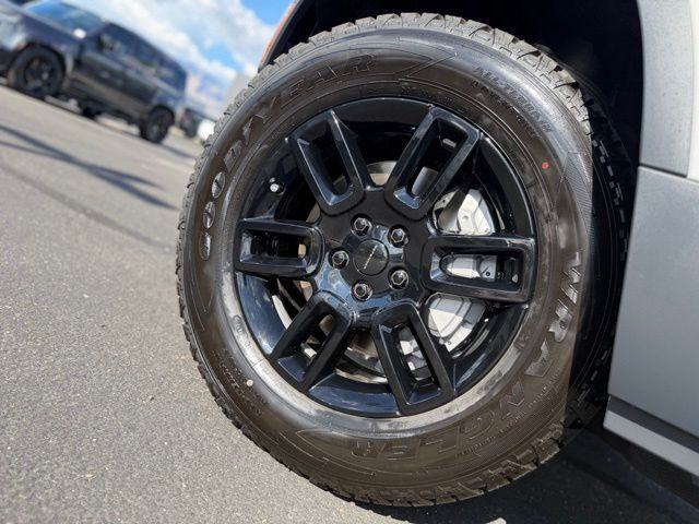2026 Land Rover Defender 110 S Tucson AZ