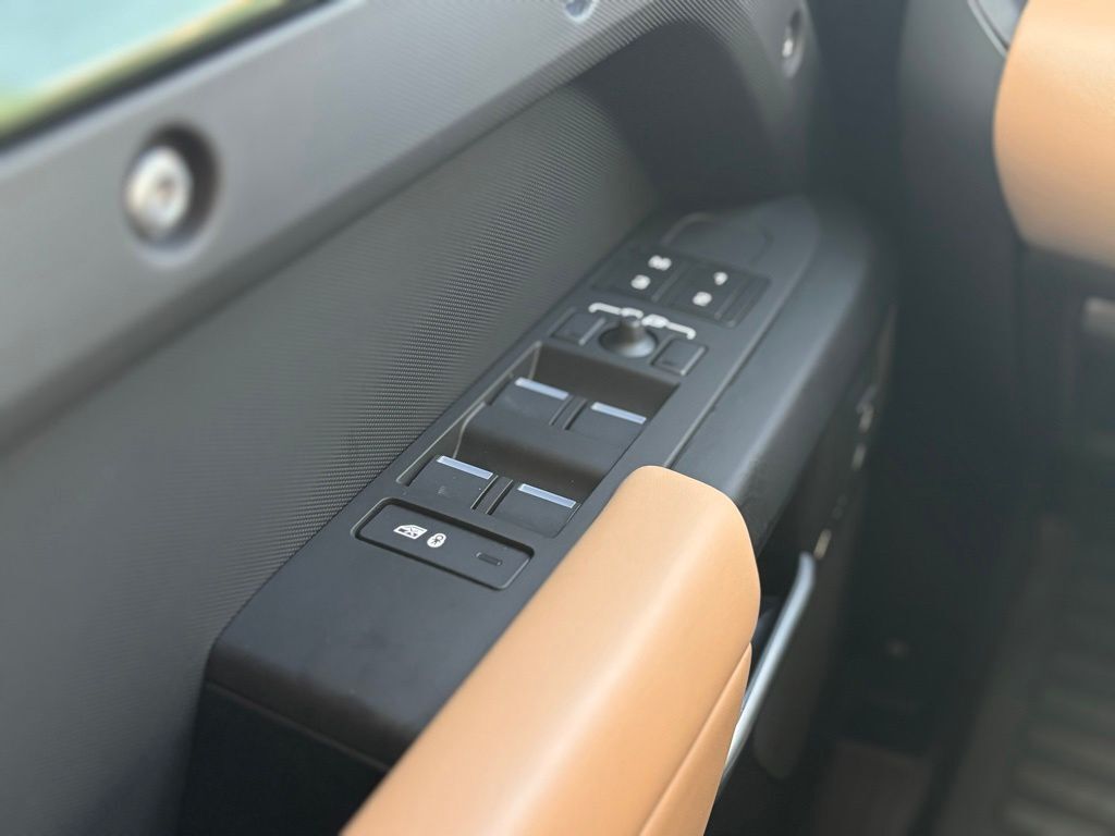 2026 Land Rover Defender 110 S Tucson AZ