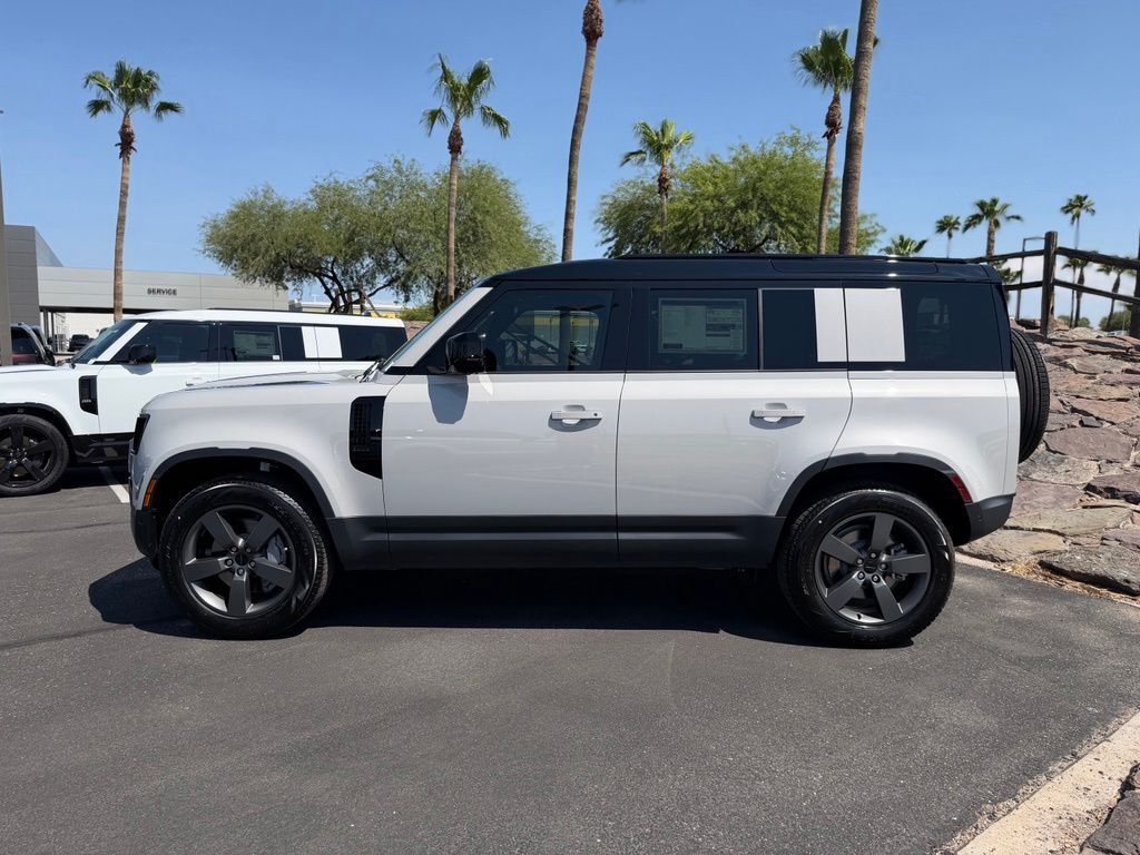 2026 Land Rover Defender 110 S