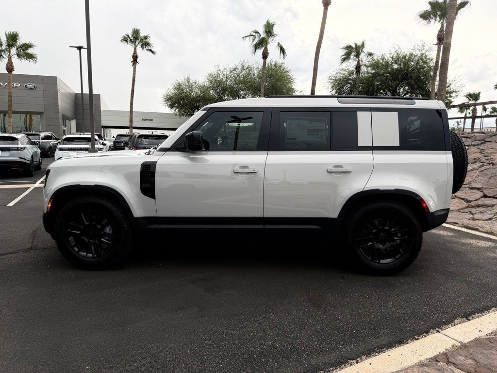 2026 Land Rover Defender 110 S