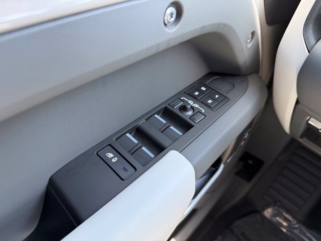 2026 Land Rover Defender 110 S Tucson AZ