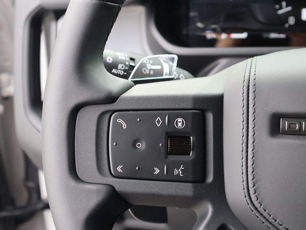 2026 Land Rover Defender 110 V8 OCTA San Clemente CA