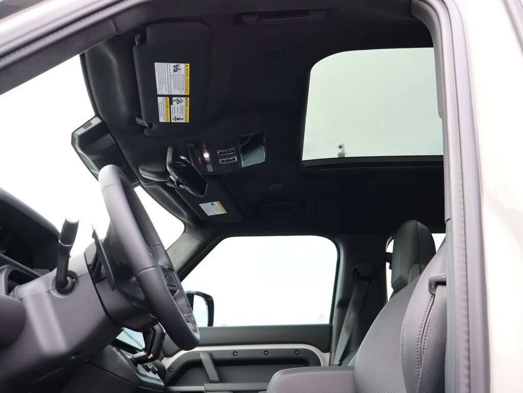 2026 Land Rover Defender 110 V8 OCTA San Clemente CA