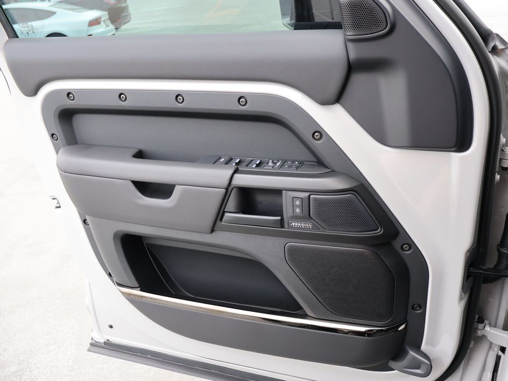 2026 Land Rover Defender 110 V8 OCTA San Clemente CA
