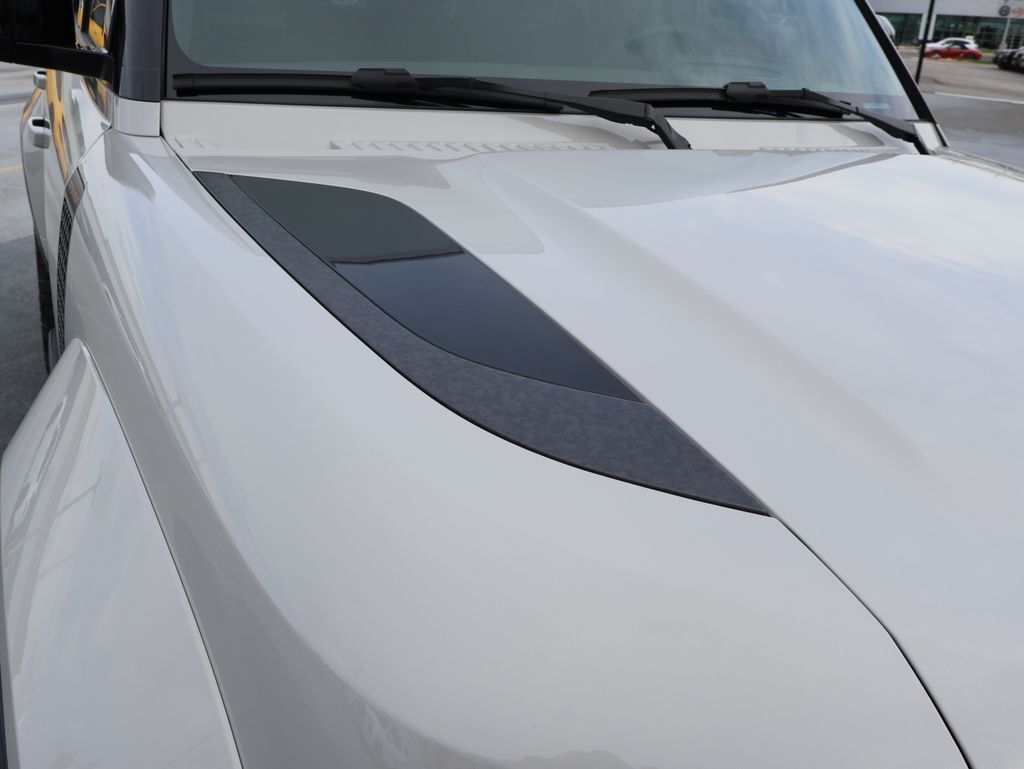 2026 Land Rover Defender 110 V8 OCTA San Clemente CA