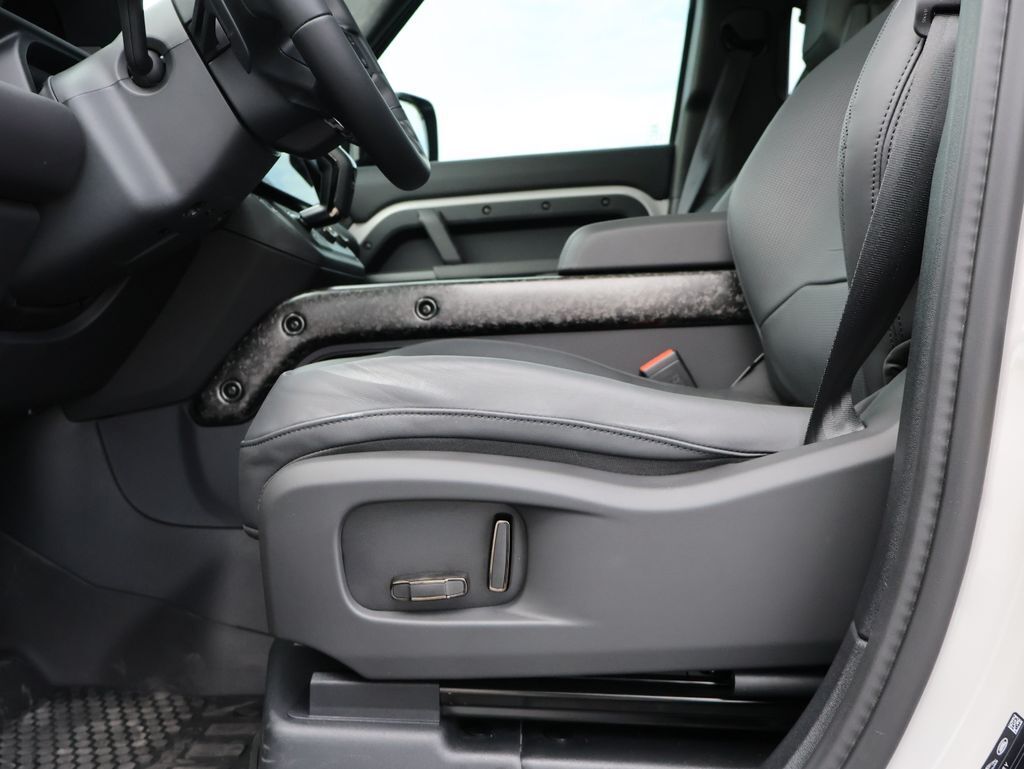 2026 Land Rover Defender 110 V8 OCTA San Clemente CA