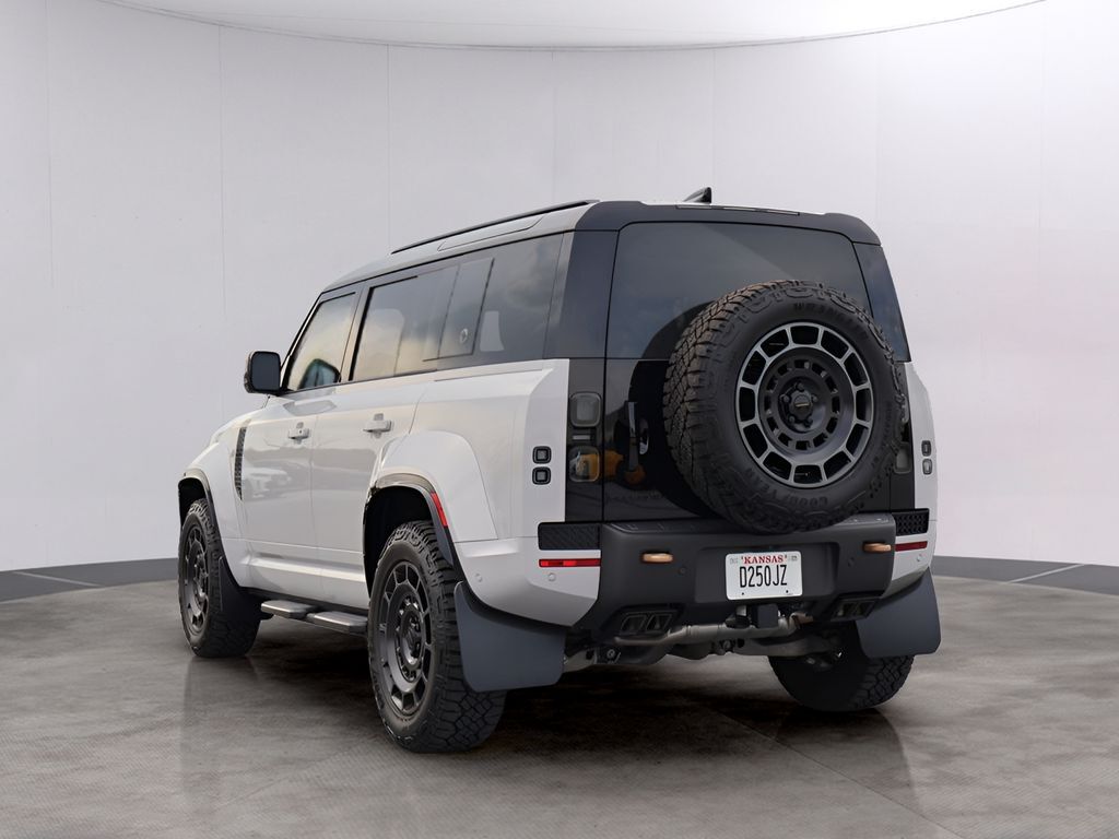 2026 Land Rover Defender 110 V8 OCTA San Clemente CA