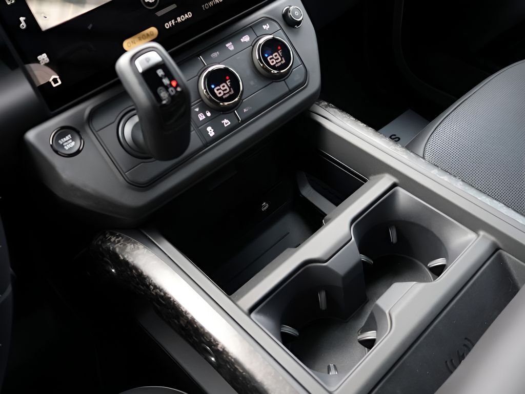 2026 Land Rover Defender 110 V8 OCTA San Clemente CA