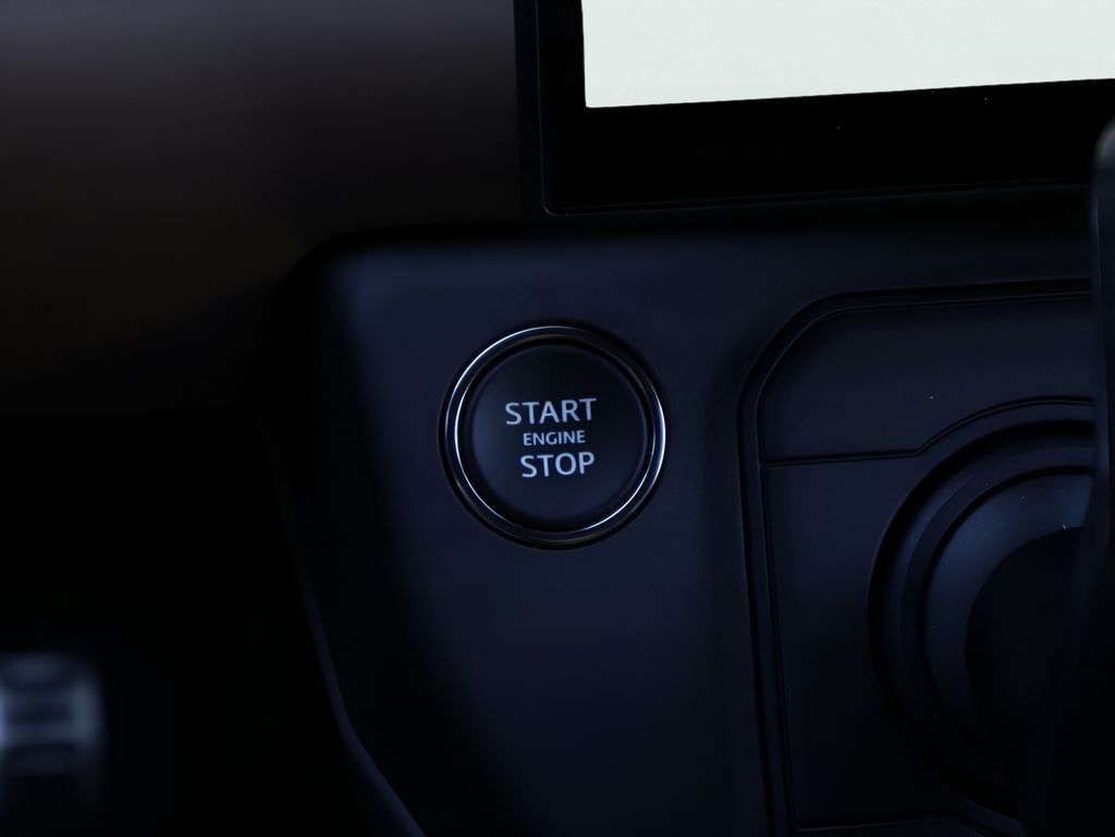 2026 Land Rover Defender 110 V8 San Clemente CA