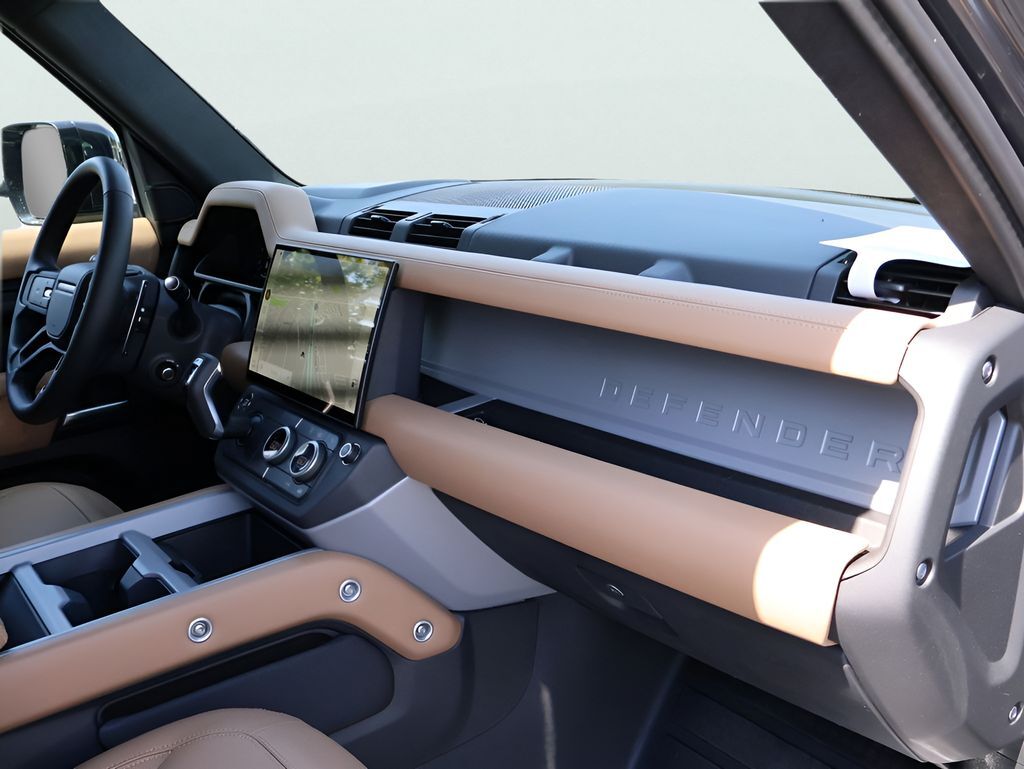 2026 Land Rover Defender 110 V8 San Clemente CA