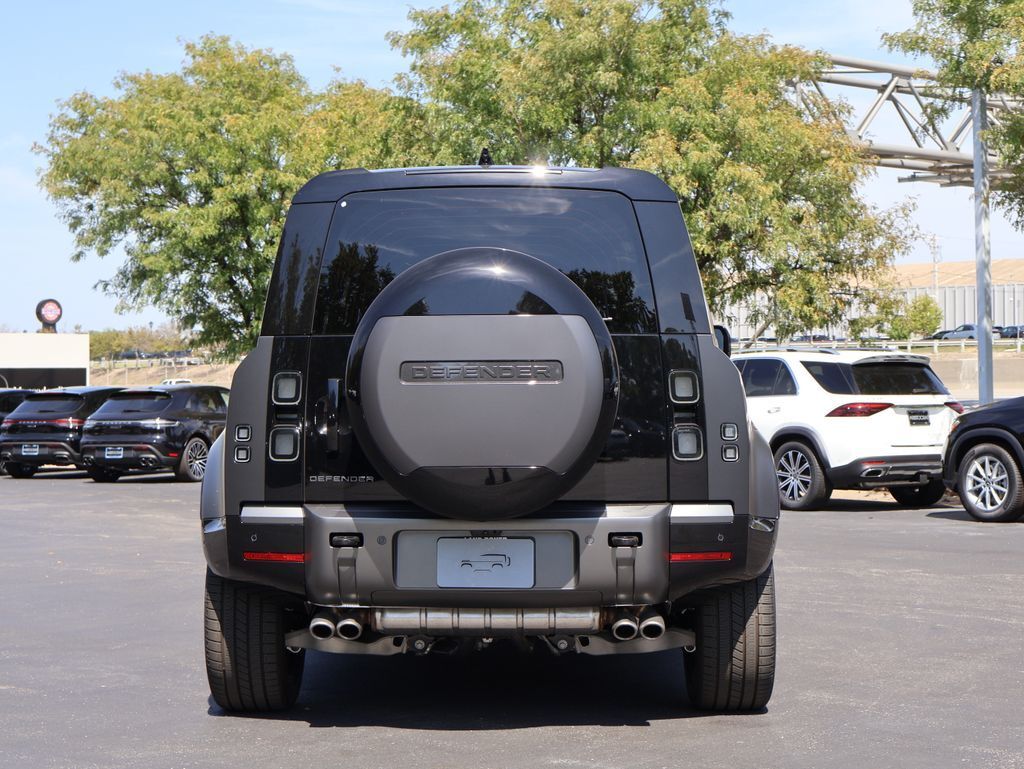 2026 Land Rover Defender 110 V8 San Clemente CA