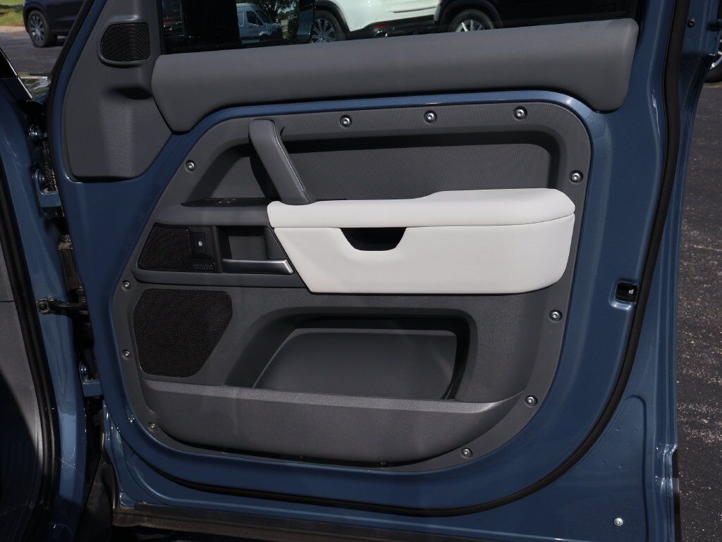 2026 Land Rover Defender 110 X-Dynamic SE San Clemente CA