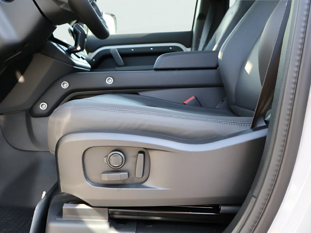 2026 Land Rover Defender 110 X-Dynamic SE San Clemente CA